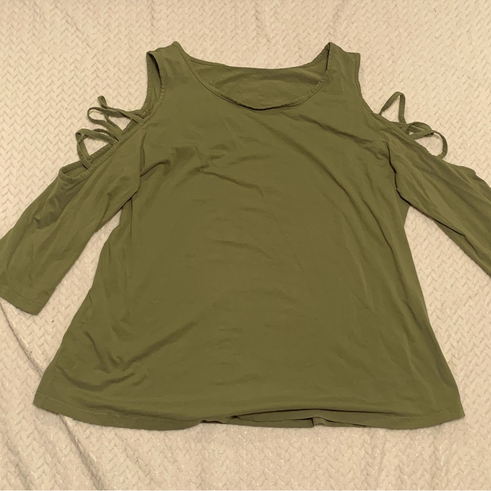 sagey green Lilia Boutique cut out cold shoulder top.